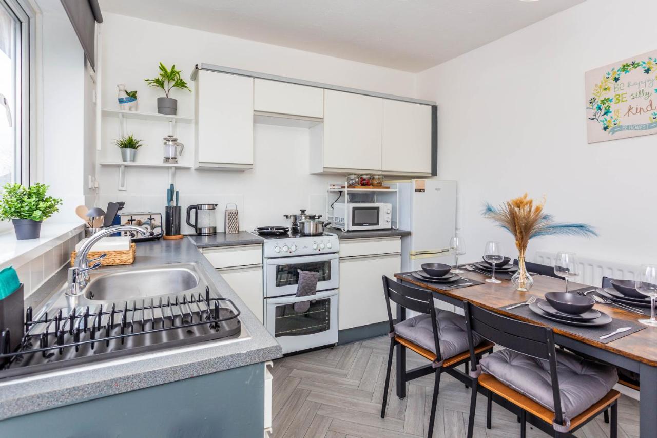New Large 2 Bed Entire Apartment Near Newcastle Upon Tyne With Free Parking Exterior foto